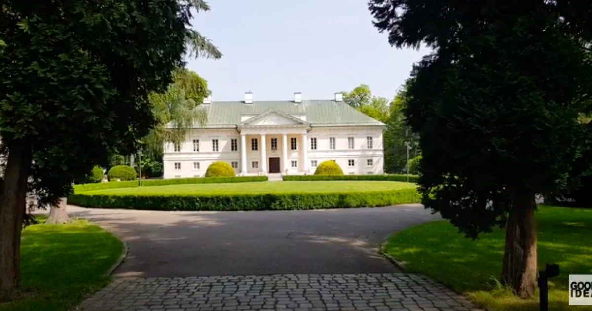 Dlaczego warto zorganizować przyjęcie urodzinowe w luksusowej podmiejskiej posiadłości? – Pałac Mała Wieś